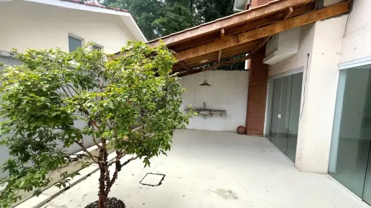 Casa de Condomínio com 3 Quartos à venda, 182m² no Granja Viana, Cotia