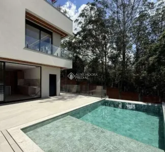 Sobrado com 5 Quartos à venda, 640m² no Parque Terra Nova II, São Bernardo do Campo