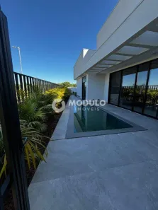 Casa de Condomínio com 4 Quartos à venda, 243m² no Granja Marileusa, Uberlândia
