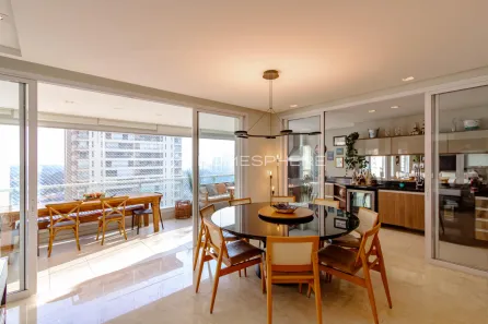 Apartamento com 4 Quartos à venda, 233m² no Campo Belo, São Paulo