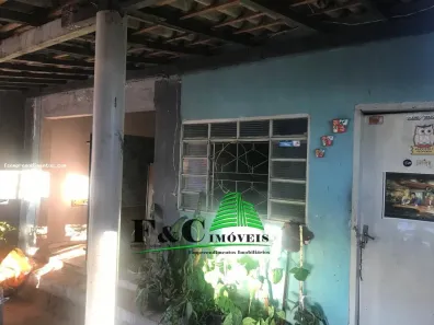 Casa com 2 Quartos à venda, 150m² no Vila Queiroz, Limeira