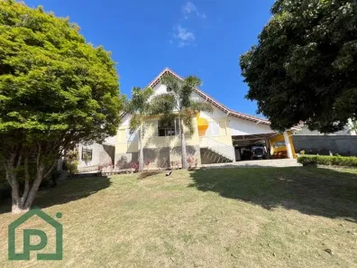 Casa de Condomínio com 3 Quartos à venda, 231m² no Braunes, Nova Friburgo