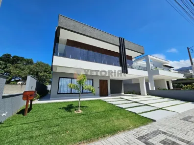 Casa de Condomínio com 5 Quartos à venda, 414m² no Balneário Gardem Mar, Caraguatatuba