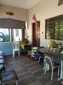 Fazenda/Sítio com 5 Quartos à venda, 154m² no Vila Sedenho, Araraquara