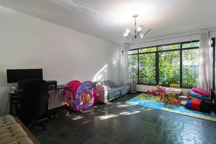 Casa com 3 Quartos à venda, 230m² no Bela Aliança, São Paulo