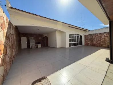 Imóvel Comercial com 3 Quartos para alugar, 187m² no Nova Suiça, Goiânia