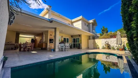 Sobrado com 3 Quartos à venda, 277m² no Boa Vista, Vitória
