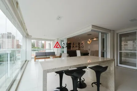 Apartamento com 3 Quartos à venda, 158m² no Vila Nova Conceição, São Paulo