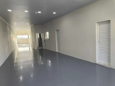 Prédio Residencial para alugar, 170m² no Jardim Ana Estela, Carapicuíba