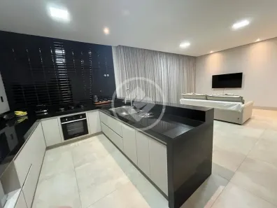 Sobrado com 3 Quartos à venda, 432m² no Nova Uberlândia, Uberlândia