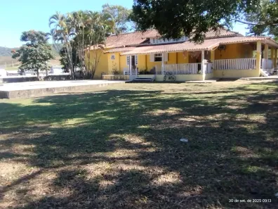Casa com 3 Quartos à venda, 2500m² no Pindobas, Maricá