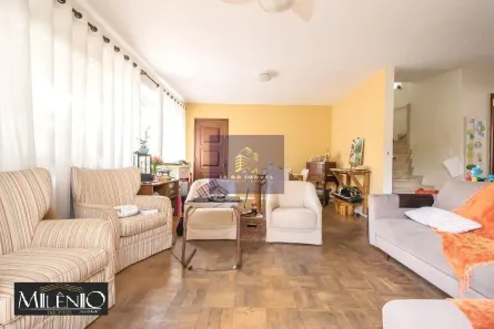 Casa com 3 Quartos para alugar, 250m² no Campo Belo, São Paulo