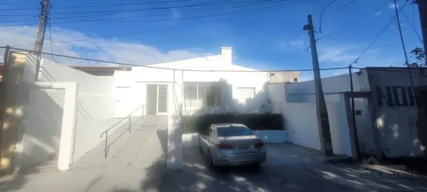 Casa com 1 Quarto para alugar, 243m² no Jardim Proença I, Campinas