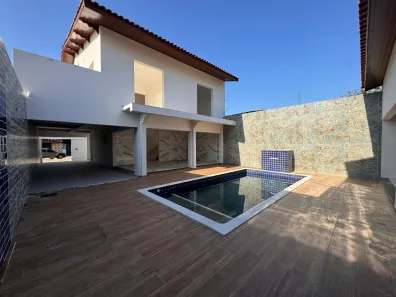 Casa com 4 Quartos à venda, 258m² no Chácara Glória, Itanhaém