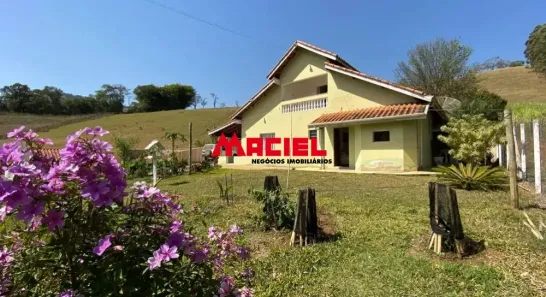 Fazenda/Sítio com 3 Quartos à venda, 194m² no ATRÁS DA PEDRA, Gonçalves