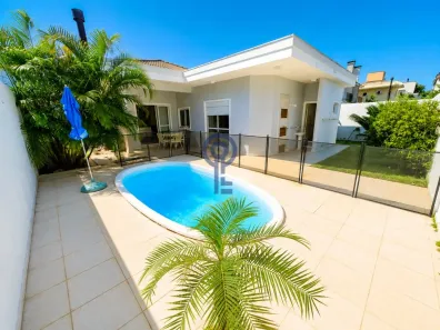 Casa com 3 Quartos para alugar, 214m² no Cachoeira do Bom Jesus, Florianópolis