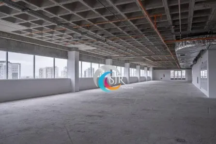 Sala Comercial para alugar, 730m² no Parque Industrial Tomas Edson, São Paulo