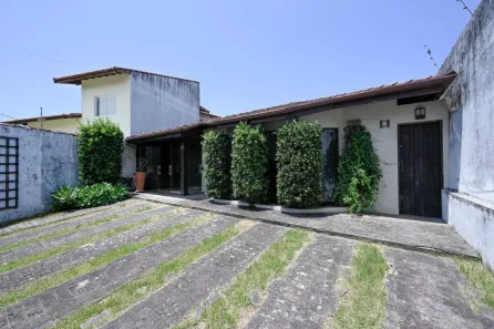 Casa com 3 Quartos à venda, 140m² no Balneário Stella Maris, Peruíbe
