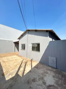 Casa com 3 Quartos à venda, 120m² no Segismundo Pereira, Uberlândia