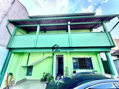 Casa com 4 Quartos à venda, 330m² no Vila Junqueira, Santo André