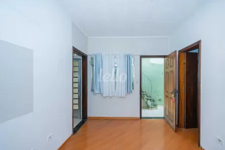 Casa com 1 Quarto para alugar, 50m² no Vila Gustavo, São Paulo