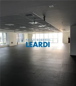 Sala Comercial para alugar, 581m² no Chácara Santo Antônio (Zona Sul), São Paulo