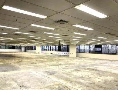 Sala Comercial para alugar, 884m² no Chácara Itaim, São Paulo