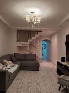 Sobrado com 3 Quartos à venda, 195m² no Parque Gerassi, Santo André