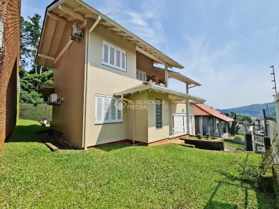 Casa com 3 Quartos à venda, 205m² no Canudos, Novo Hamburgo