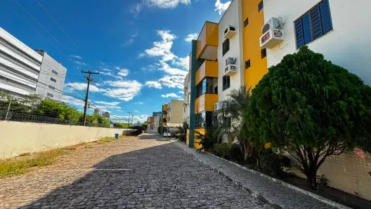 Apartamento com 3 Quartos para alugar, 92m² no Morada do Sol, Teresina