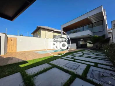 Casa de Condomínio com 4 Quartos à venda, 200m² no Barra da Tijuca, Rio de Janeiro