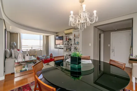 Apartamento com 3 Quartos à venda, 123m² no Moinhos de Vento, Porto Alegre
