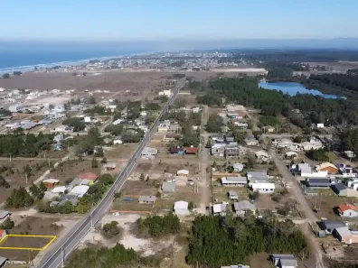 Lote/Terreno à venda, 300m² no , Balneário Gaivota
