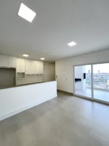 Apartamento com 3 Quartos para alugar, 98m² no Loteamento Malbec, Maringá