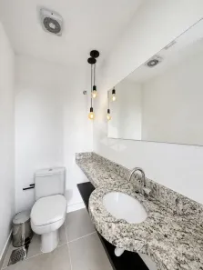 Apartamento com 2 Quartos para alugar, 60m² no Petrópolis, Porto Alegre