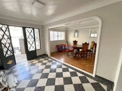 Imóvel Comercial com 3 Quartos para alugar, 284m² no Gonzaga, Santos