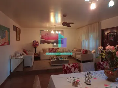 Casa com 4 Quartos à venda, 340m² no Parque Continental, São Paulo