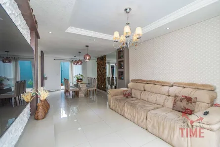 Casa de Condomínio com 3 Quartos à venda, 141m² no Pinheirinho, Curitiba