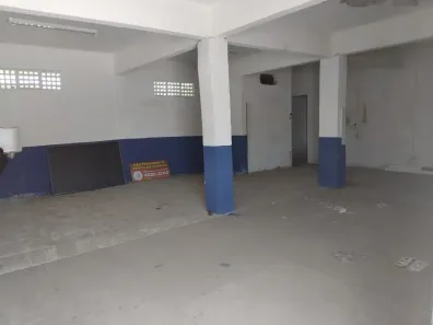 Ponto Comercial para alugar, 150m² no Jereissati II, Maracanaú