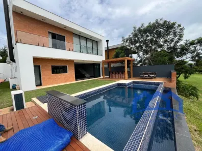 Casa de Condomínio com 3 Quartos à venda, 450m² no Jurumirim, Paranapanema