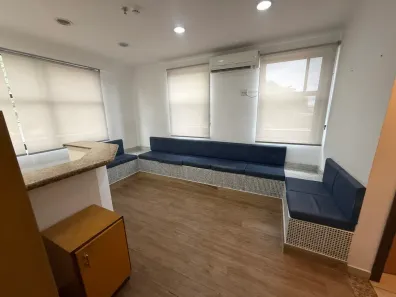 Sala Comercial para alugar, 68m² no Marapé, Santos