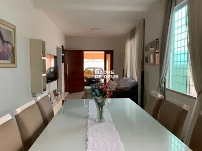 Casa com 3 Quartos à venda, 176m² no Damas, Fortaleza