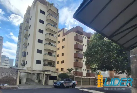 Apartamento com 3 Quartos à venda, 95m² no Saraiva, Uberlândia