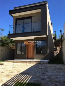 Casa com 3 Quartos à venda, 180m² no Saco Grande, Florianópolis