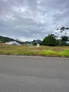 Lote/Terreno à venda, 325m² no Barra do Rio Cerro, Jaraguá do Sul