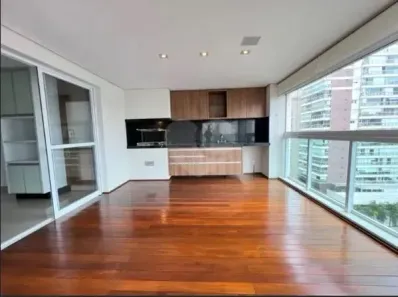 Apartamento com 3 Quartos para alugar, 210m² no Vila Olímpia, São Paulo