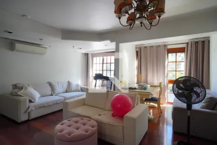 Apartamento com 3 Quartos à venda, 129m² no Moinhos de Vento, Porto Alegre