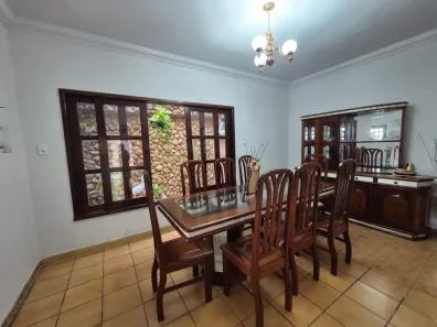 Apartamento com 3 Quartos para alugar, 150m² no Recanto dos Vinhais, São Luís