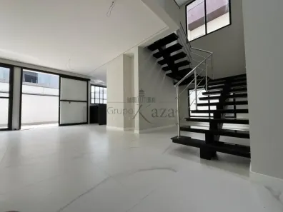 Casa de Condomínio com 3 Quartos à venda, 235m² no Loteamento Floresta, São José dos Campos