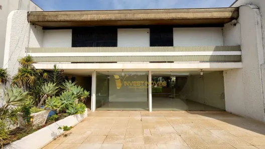 Imóvel Comercial com 7 Quartos para alugar, 441m² no Vitória, Londrina